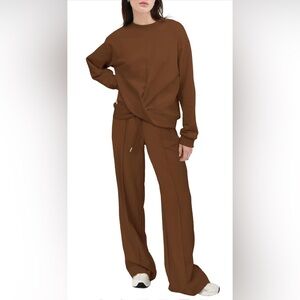 NWT 2 Piece Outfits Twist Front Sweatshirt Wide Leg Sweatpants Casual Lounge Set
